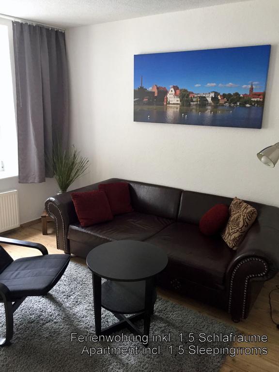 City Hotel-Pension Brandenburg Brandenburg  Екстер'єр фото